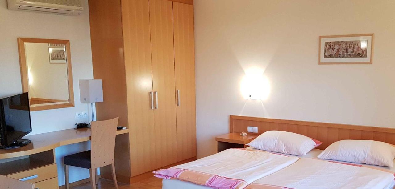 Apartments Ad Radenci Luaran gambar