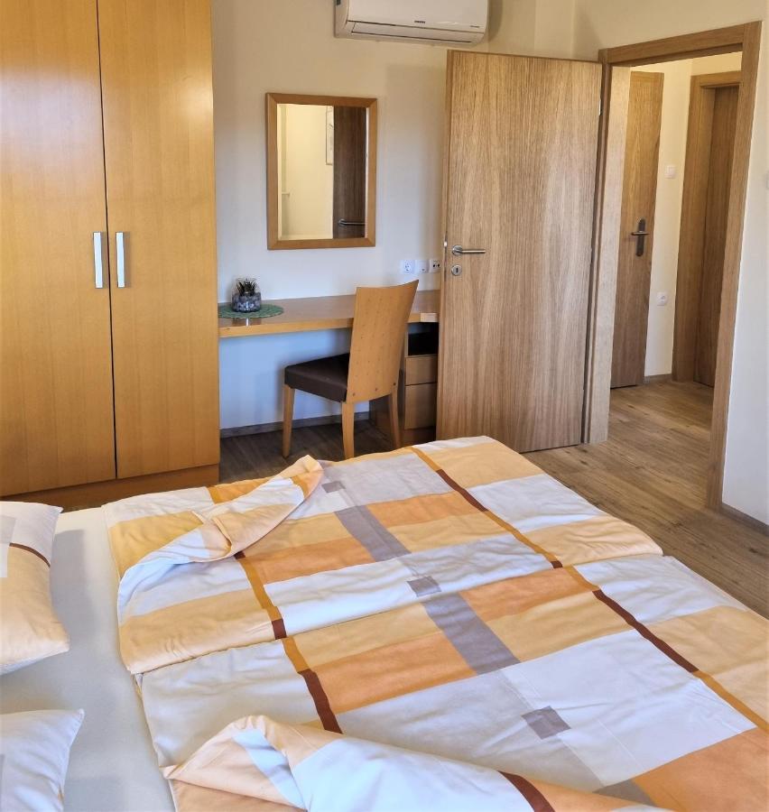 Apartments Ad Radenci Luaran gambar