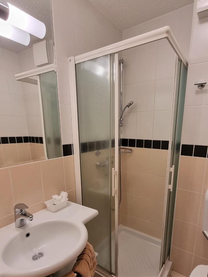 Apartments Ad Radenci Luaran gambar