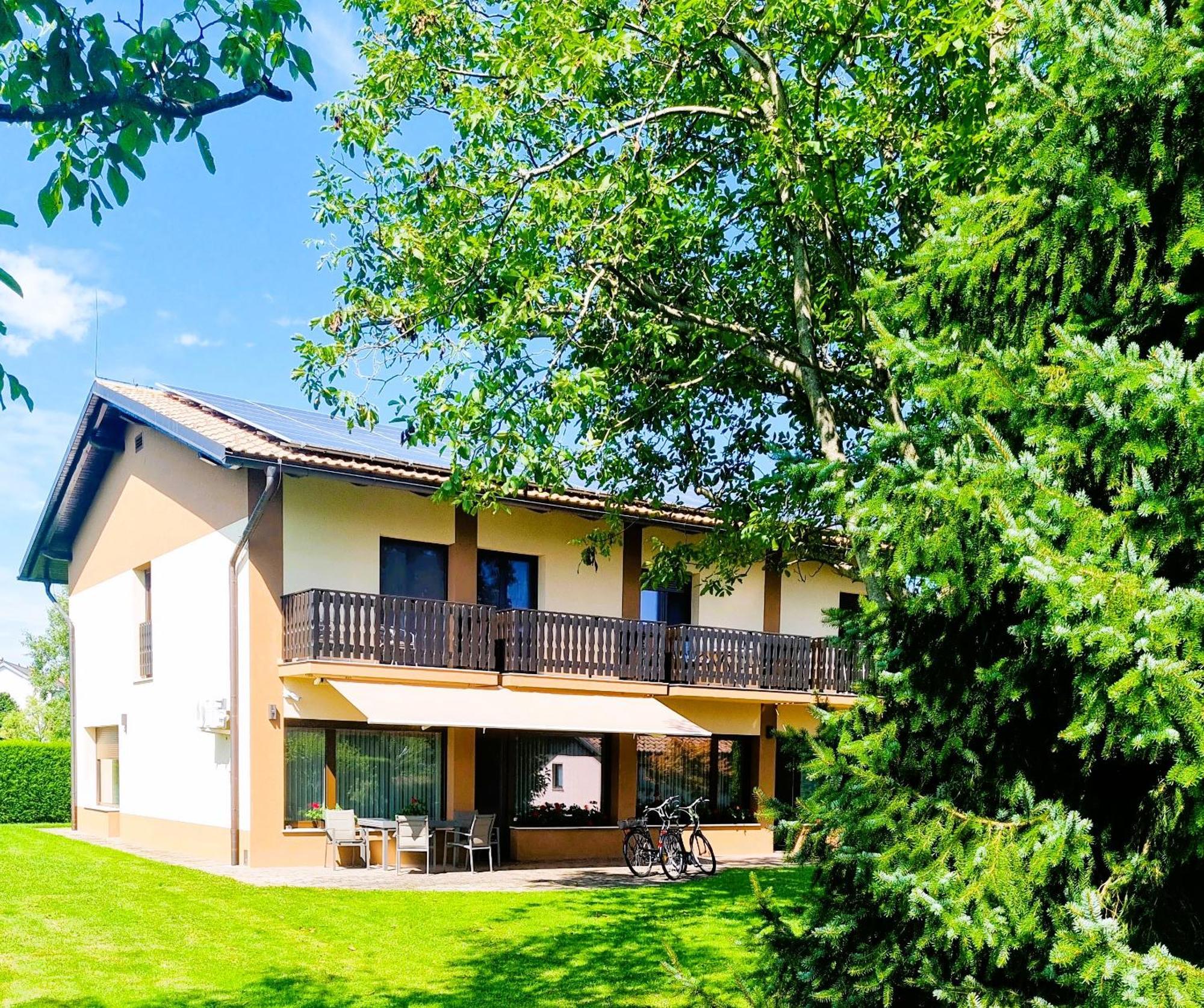 Apartments Ad Radenci Luaran gambar